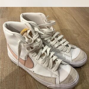 Nike Women's White and Pink High-Top Sneakers